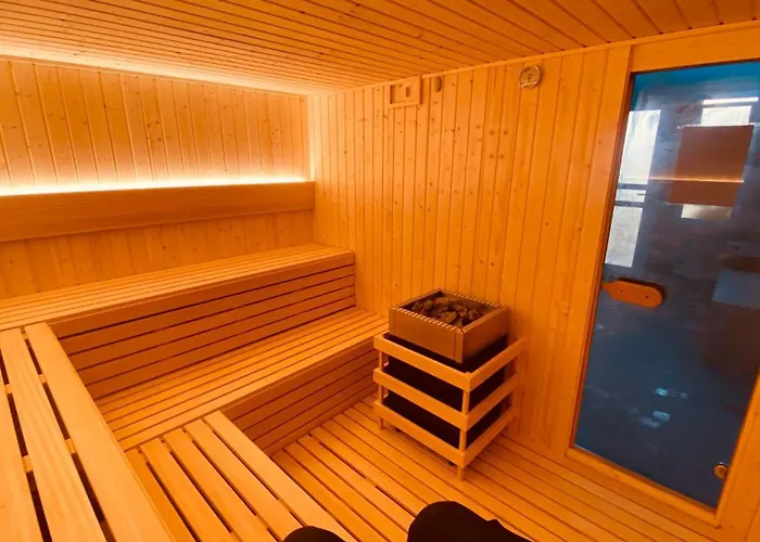 Casa Soleada - Beautiful Villa, Best Corner By Pools, Resort Facilities,Full Kitchen, 3 Terraces, Internet